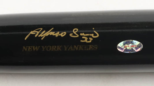 Alfonso Soriano signed Yankees Sam Bat 2001 Rookie Year Player Model Bat (Beckett) Limited Edition #29/156 — Beckett authe…