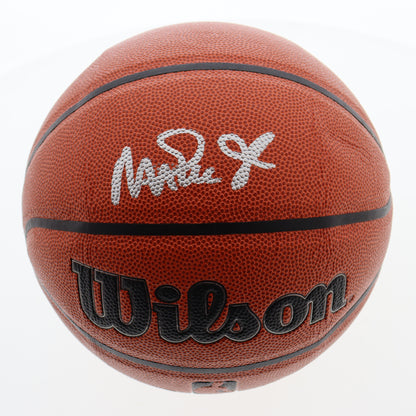 Magic Johnson signed NBA Basketball — Beckett authenticated
