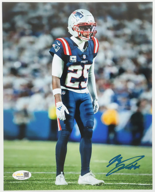 Marcus Jones Signed Patriots 8x10 Photo (JSA Witnessed)